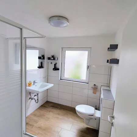 Schaefer - Haus Rote Warte Ferienhaus Muhlheim am Main