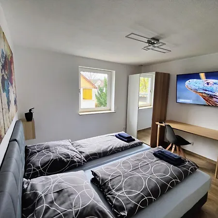 Schaefer - Haus Rote Warte * Muhlheim am Main