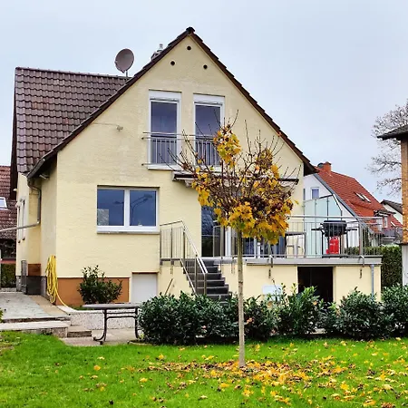 Schaefer - Haus Rote Warte Ferienhaus *